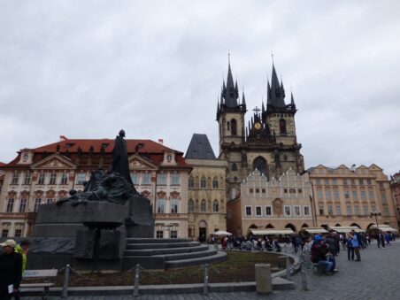 Площадь рынок и памятник Яну Гусу в Праге экскурсия