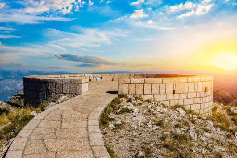 Observation deck in Lovcen by car