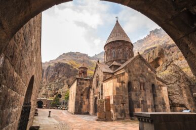 Монастырь Гегард недалеко от Еревана